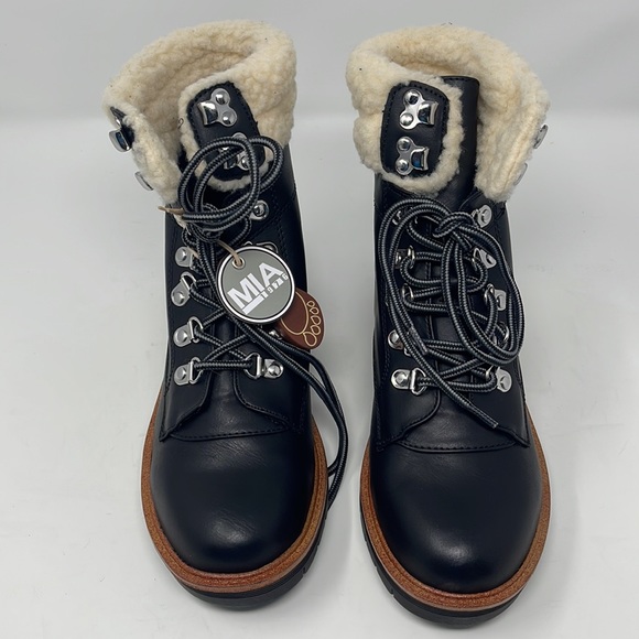 Mia Regis-SH Black Malta Lace-up Boot - Picture 2 of 13